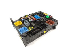 Recambio de caja reles / fusibles para peugeot 208 ii (ub_, up_, uw_, uj_) 1.2 puretech 100 referencia OEM IAM 9832881080   2
