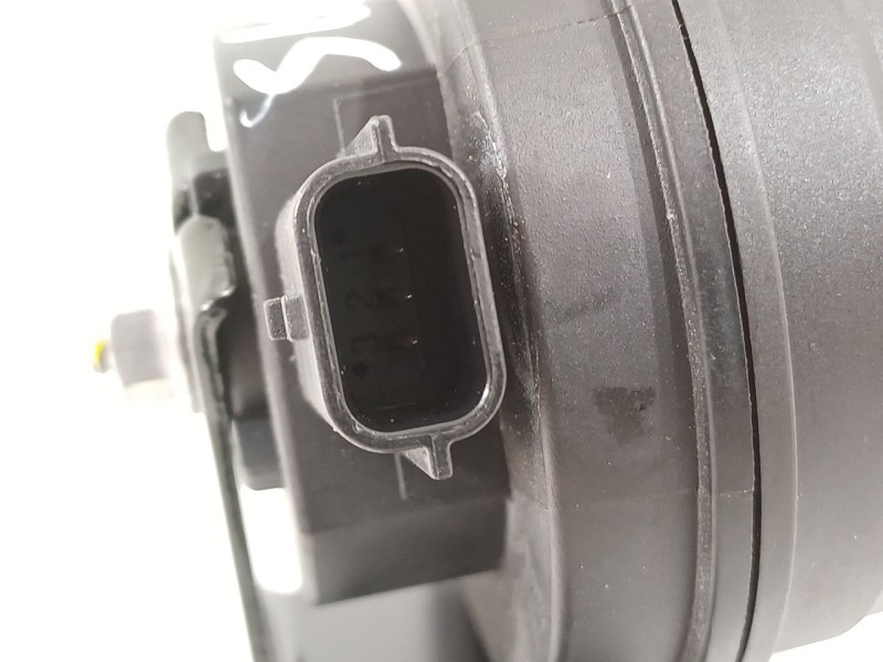 Recambio de claxon para peugeot 208 ii (ub_, up_, uw_, uj_) 1.2 puretech 100 referencia OEM IAM 9825588480  