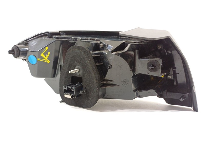 Recambio de piloto trasero derecho para peugeot 208 ii (ub_, up_, uw_, uj_) 1.2 puretech 100 referencia OEM IAM 9823216680  