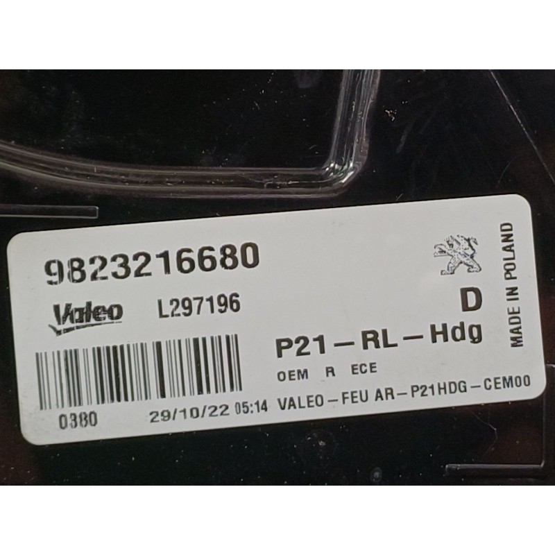Recambio de piloto trasero derecho para peugeot 208 ii (ub_, up_, uw_, uj_) 1.2 puretech 100 referencia OEM IAM 9823216680  