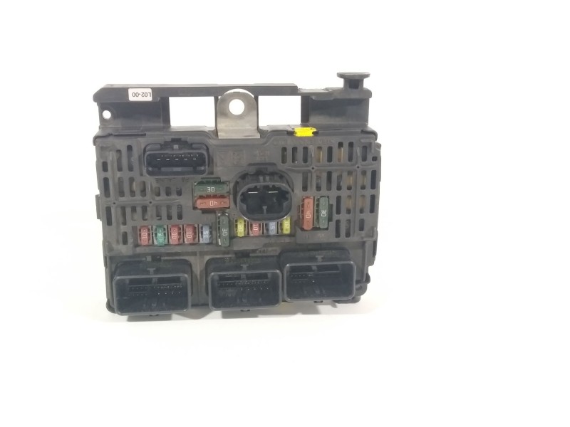 Recambio de caja reles / fusibles para peugeot 407 st sport referencia OEM IAM 9658539280  