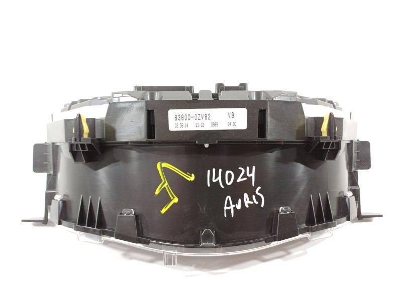 Recambio de cuadro instrumentos para toyota auris (_e18_) 1.4 d-4d (nde180_) referencia OEM IAM 838000ZV82  