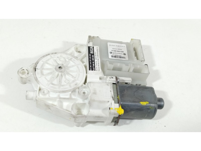 Recambio de motor elevalunas delantero derecho para audi a3 (8p) 1.9 tdi ambiente referencia OEM IAM 8P0959802A  