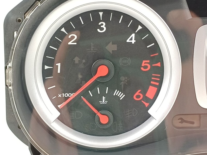 Recambio de cuadro instrumentos para renault clio iii authentique referencia OEM IAM 8200821001D  