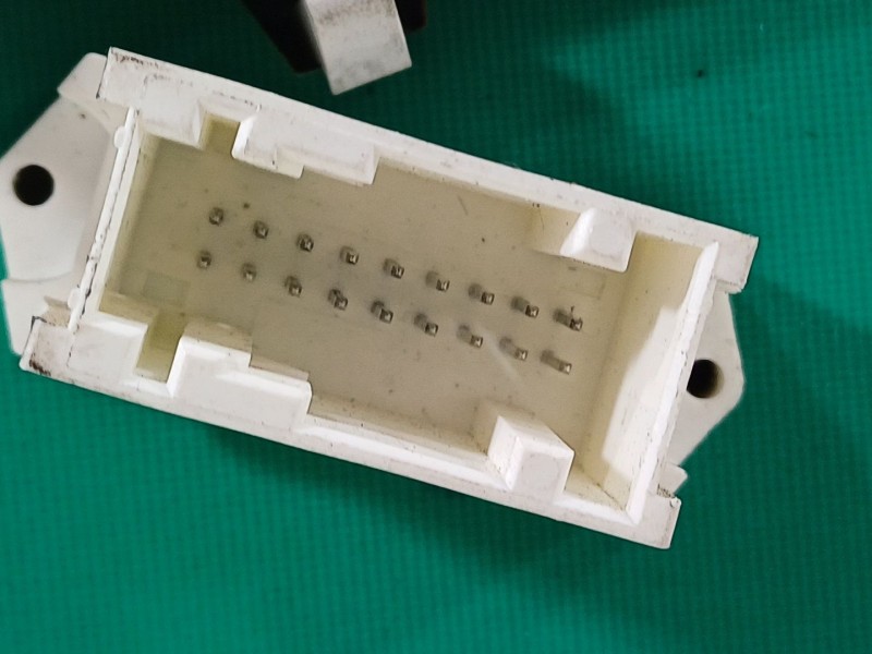 Recambio de cuadro instrumentos para peugeot 207/207+ (wa_, wc_) 1.4 hdi referencia OEM IAM 9666133180  