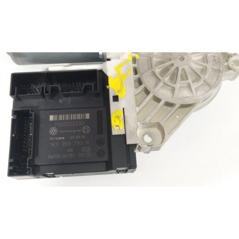 Recambio de motor elevalunas delantero izquierdo para seat altea xl (5p5) family referencia OEM IAM 5P0837401N 1K0959793M 1T0959