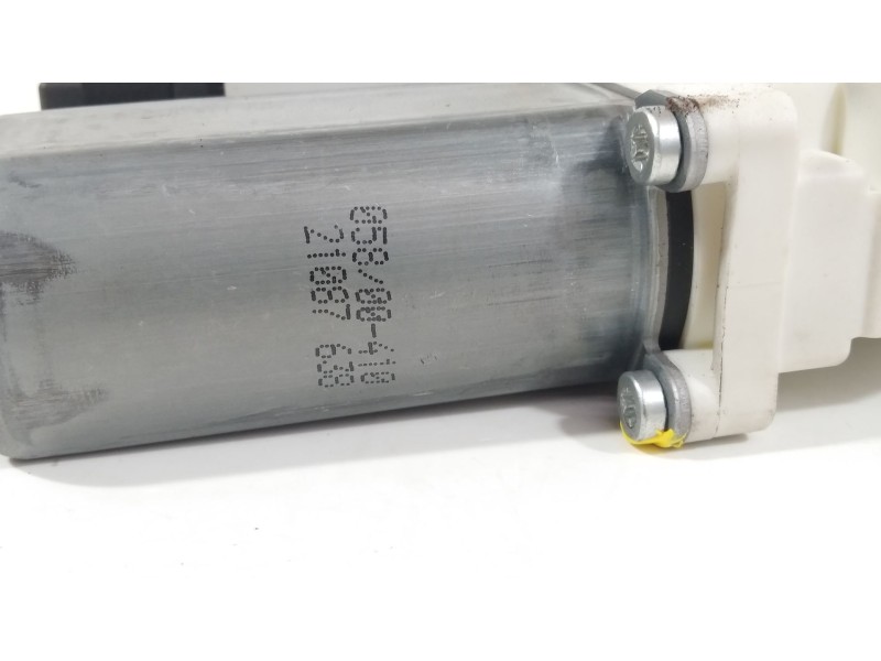 Recambio de motor elevalunas delantero izquierdo para seat altea xl (5p5) family referencia OEM IAM 5P0837401N 1K0959793M 1T0959