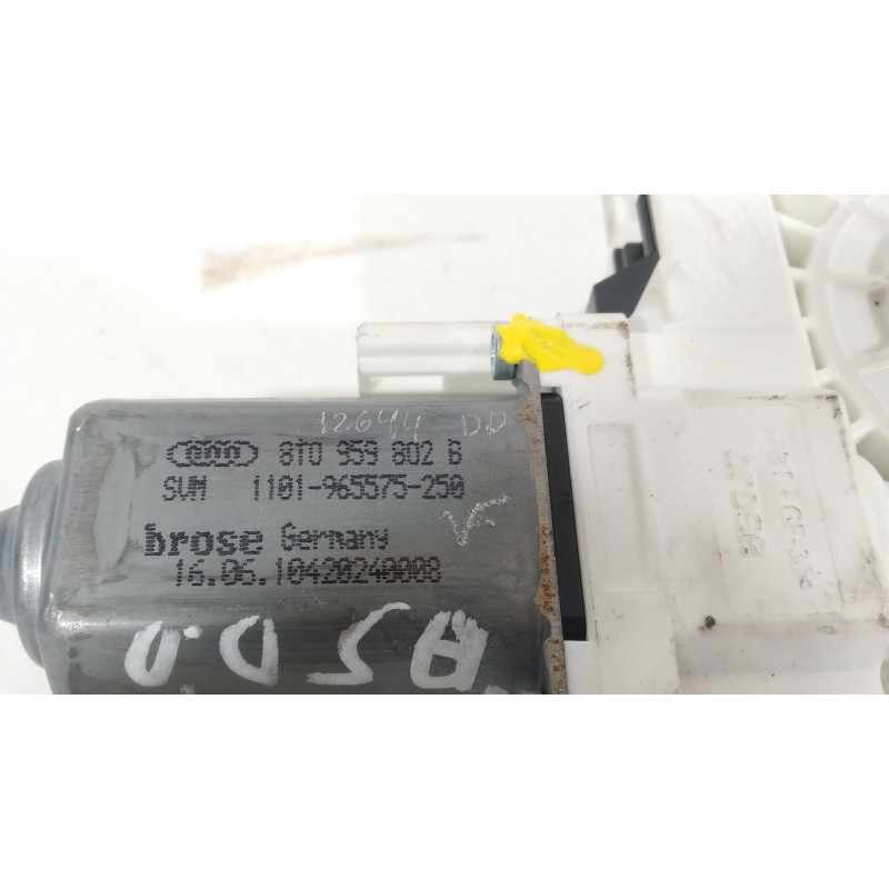 Recambio de motor elevalunas delantero derecho para audi a5 coupe (8t) 2.0 tdi referencia OEM IAM 8T0959802B  