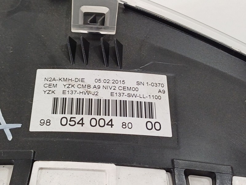 Recambio de cuadro instrumentos para peugeot 208 1.5 blue-hdi fap referencia OEM IAM 9805400480  