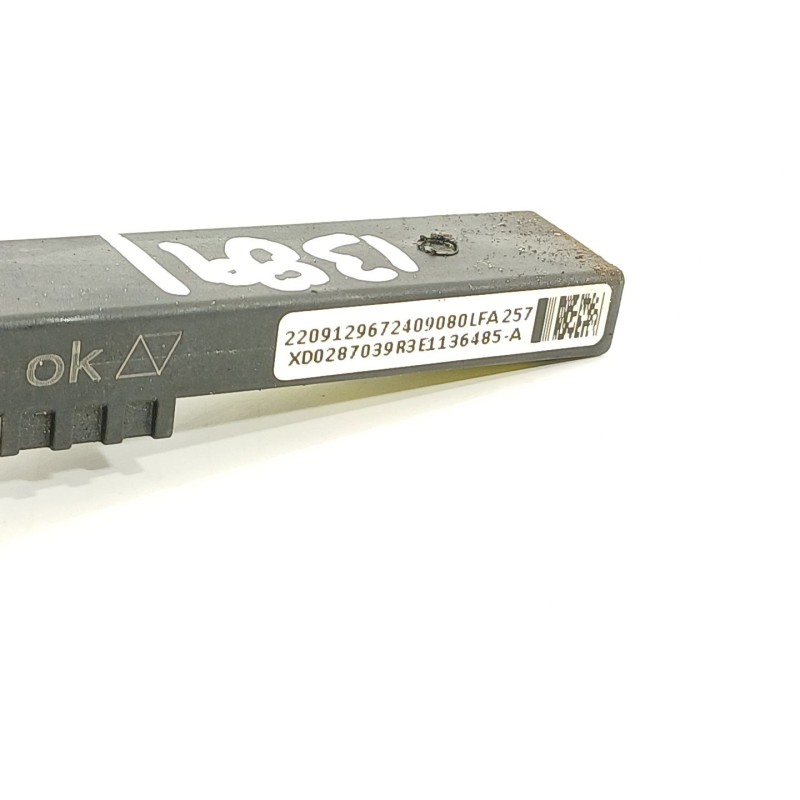 Recambio de antena para peugeot 208 ii (ub_, up_, uw_, uj_) 1.2 puretech 100 referencia OEM IAM 9672409080  