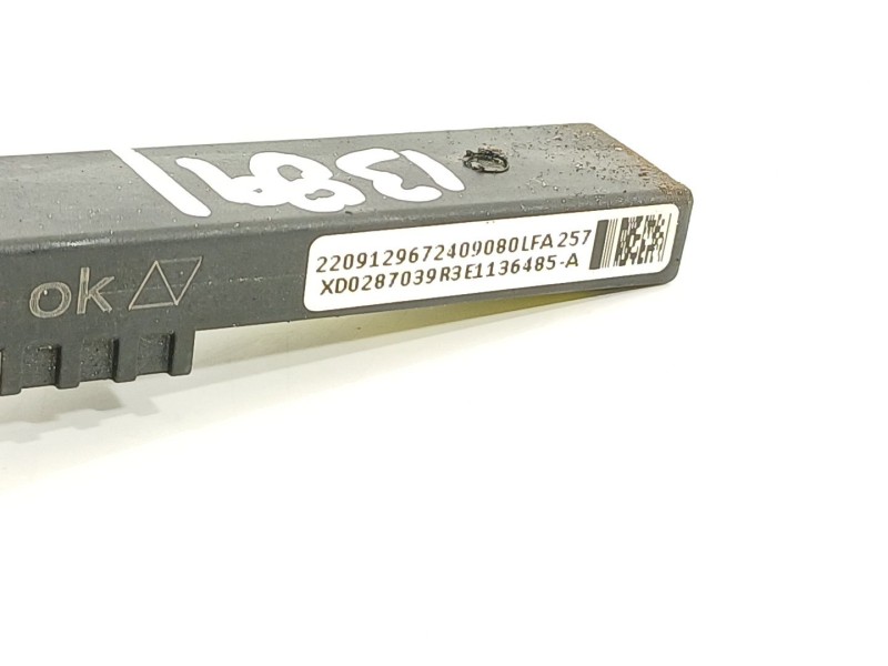 Recambio de antena para peugeot 208 ii (ub_, up_, uw_, uj_) 1.2 puretech 100 referencia OEM IAM 9672409080  