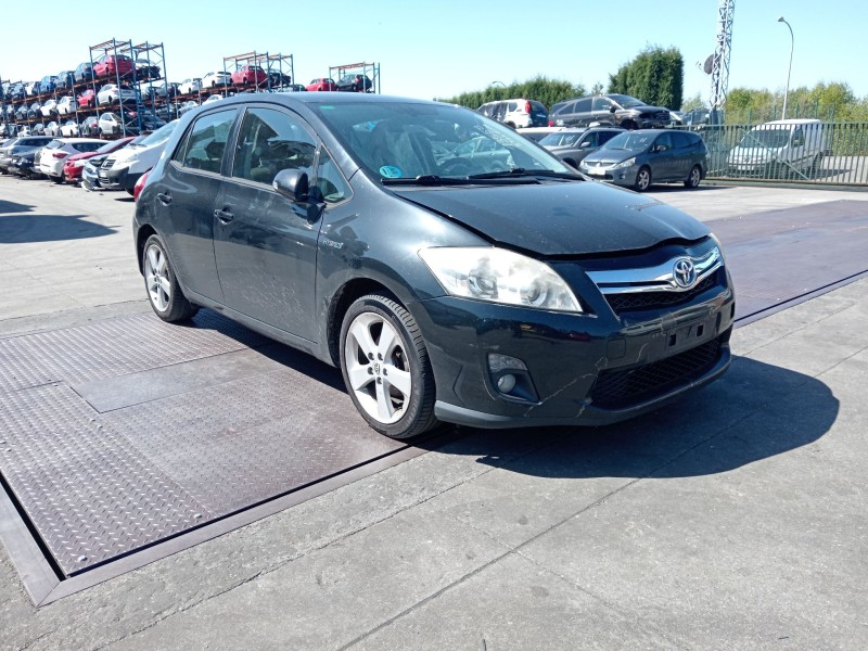 toyota auris (_e15_) del año 2010