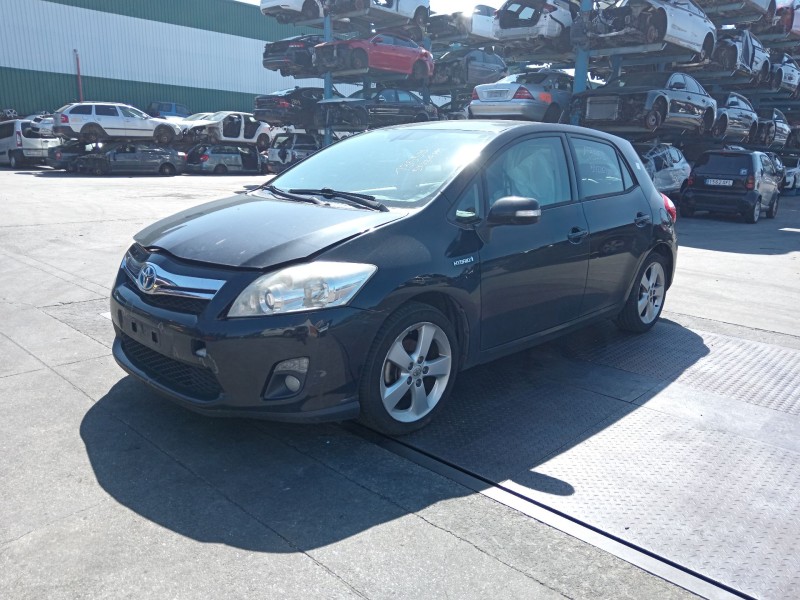 toyota auris (_e15_) del año 2010