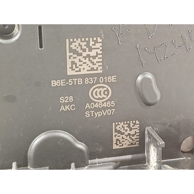 Recambio de cerradura puerta delantera derecha para cupra leon (kl1, ku1, kug) 1.5 etsi referencia OEM IAM 5TB837016E  