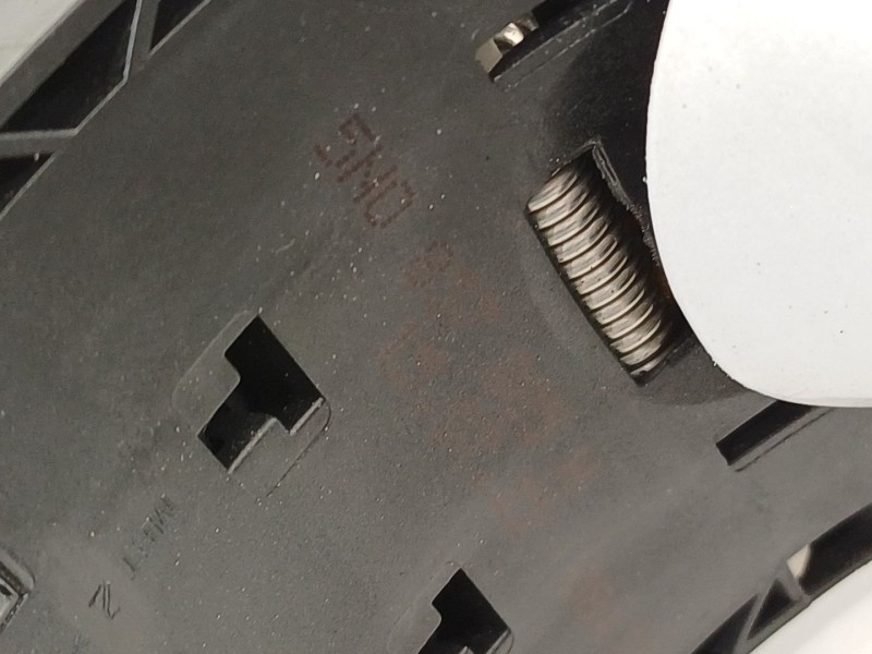 Recambio de maneta exterior delantera izquierda para seat arona (kj7, kjp) 1.0 tsi referencia OEM IAM 5N0837885H  