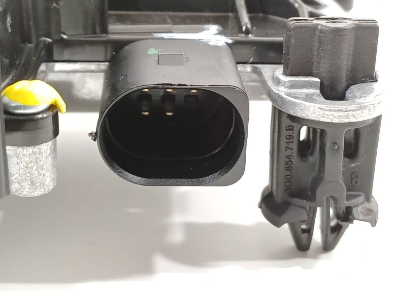 Recambio de cerradura maletero / porton para audi q5 (fyb, fyg) 35 tdi quattro referencia OEM IAM 3V5827887B  