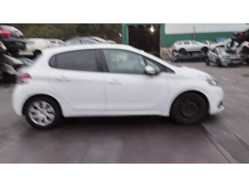 peugeot 208 i (ca_, cc_) del año 2015