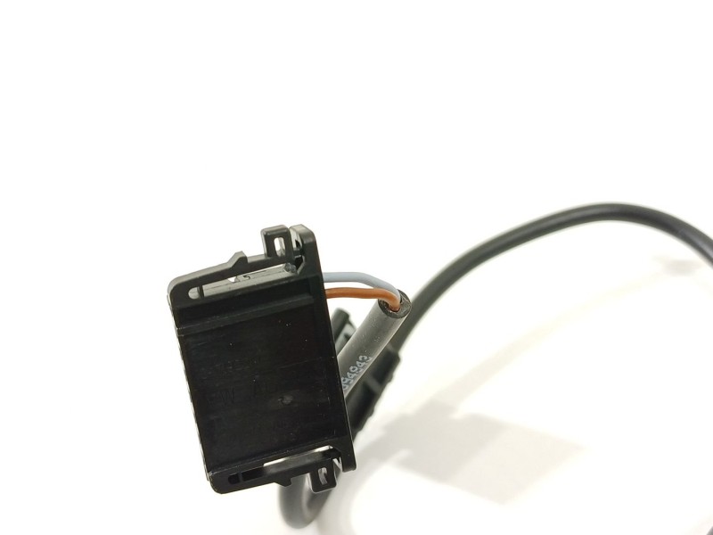 Recambio de enganche cinturon trasero izquierdo para audi q5 (fyb, fyg) 35 tdi quattro referencia OEM IAM 80A857740D  