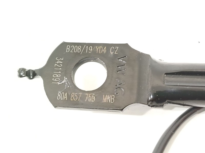 Recambio de enganche cinturon delantero izquierdo para audi q5 (fyb, fyg) 35 tdi quattro referencia OEM IAM 80A857755  
