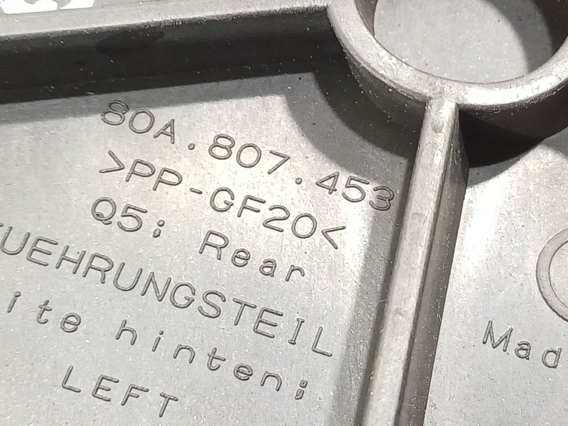 Recambio de soporte paragolpes trasero para audi q5 (fyb, fyg) 35 tdi quattro referencia OEM IAM 80A807453  80A807454
