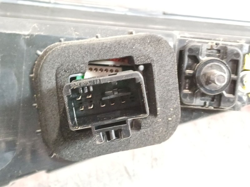 Recambio de piloto trasero central para cupra leon (kl1, ku1, kug) 1.5 etsi referencia OEM IAM 5FA945307K  