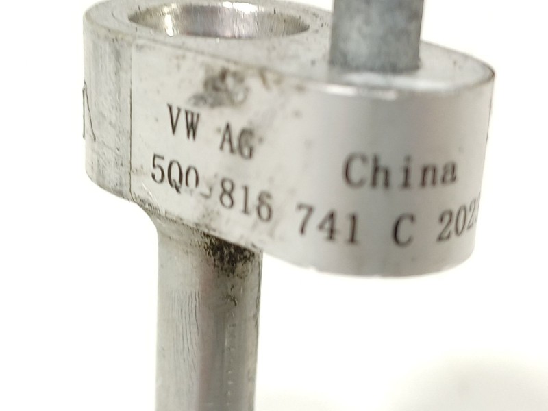 Recambio de tubo aire acondicionado para cupra leon (kl1, ku1, kug) 1.5 etsi referencia OEM IAM 5Q0816741C  