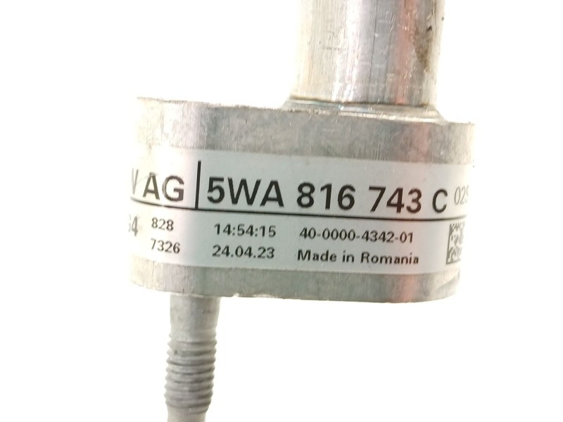 Recambio de tubo aire acondicionado para cupra leon (kl1, ku1, kug) 1.5 etsi referencia OEM IAM 5WA816743C  