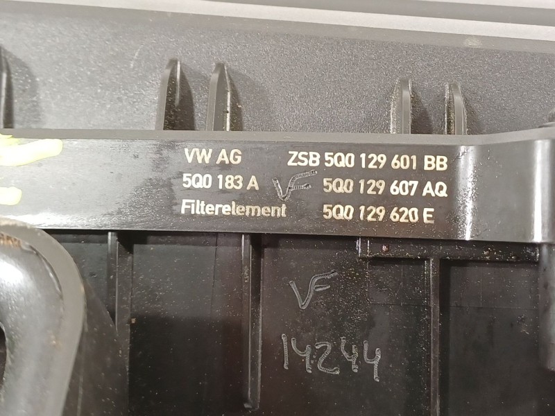 Recambio de caja filtro aire para cupra leon (kl1, ku1, kug) 1.5 etsi referencia OEM IAM 5Q0183A  5Q0129607AQ
