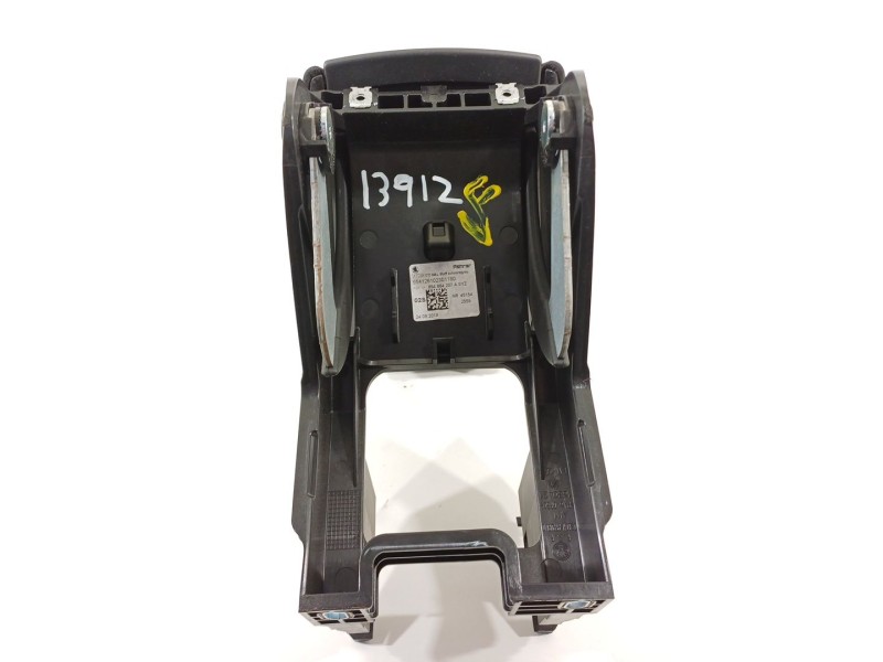 Recambio de apoyabrazos central para skoda scala (nw1) 1.6 tdi referencia OEM IAM 654864207A  