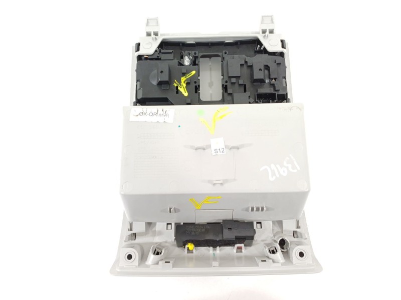 Recambio de luz interior para skoda scala (nw1) 1.6 tdi referencia OEM IAM 657868837  5GM035624