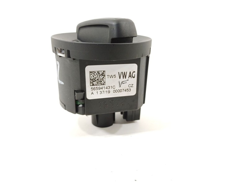 Recambio de mando luces para skoda scala (nw1) 1.6 tdi referencia OEM IAM 565941431C  