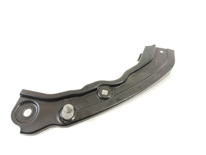 Recambio de travesaño superior para skoda scala (nw1) 1.6 tdi referencia OEM IAM XA13219  657805932