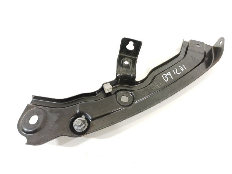 Recambio de travesaño superior para skoda scala (nw1) 1.6 tdi referencia OEM IAM XA13519  657805931