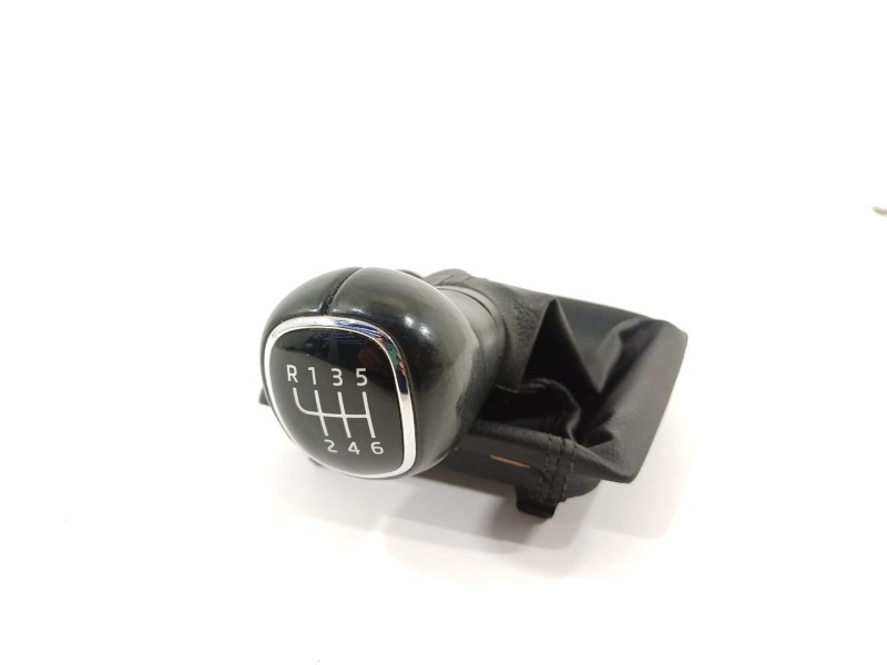 Recambio de pomo palanca cambio para skoda scala (nw1) 1.6 tdi referencia OEM IAM 655711113G  5E0711141