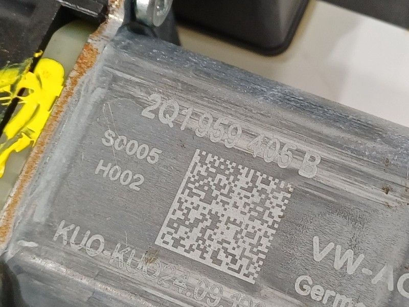 Recambio de elevalunas delantero izquierdo para skoda scala (nw1) 1.6 tdi referencia OEM IAM 654837461  2Q1959405B