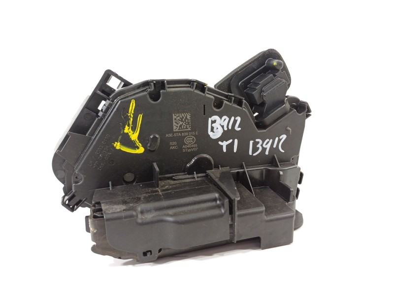 Recambio de cerradura puerta trasera izquierda para skoda scala (nw1) 1.6 tdi referencia OEM IAM 5TA839015E  