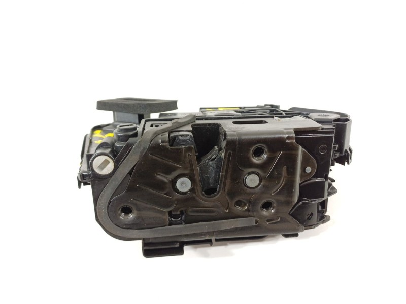 Recambio de cerradura puerta trasera izquierda para skoda scala (nw1) 1.6 tdi referencia OEM IAM 5TA839015E  