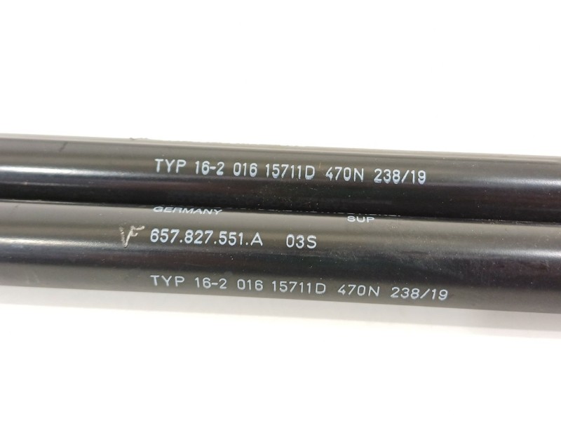 Recambio de amortiguadores maletero / porton para skoda scala (nw1) 1.6 tdi referencia OEM IAM 657827551A  