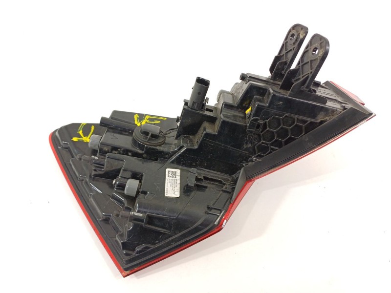 Recambio de piloto trasero derecho para skoda scala (nw1) 1.6 tdi referencia OEM IAM 657945208  