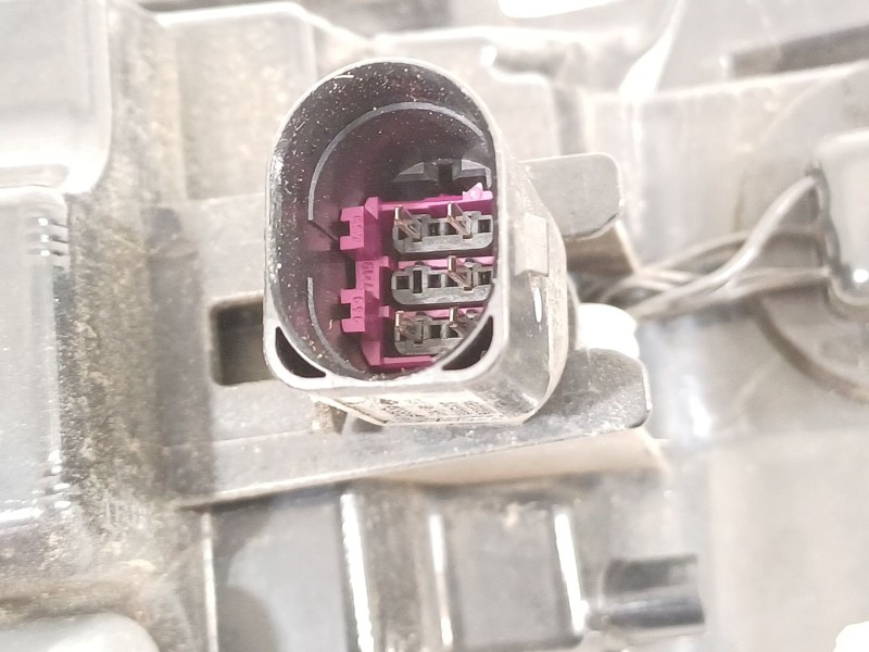 Recambio de piloto trasero derecho para skoda scala (nw1) 1.6 tdi referencia OEM IAM 657945208  