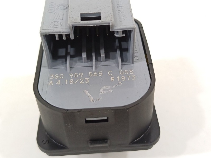 Recambio de mando retrovisor para cupra leon (kl1, ku1, kug) 1.5 etsi referencia OEM IAM 3G0959565C  