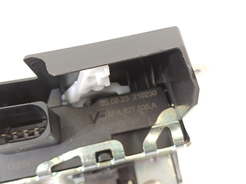 Recambio de cerradura maletero / porton para cupra leon (kl1, ku1, kug) 1.5 etsi referencia OEM IAM 5FA827505A  