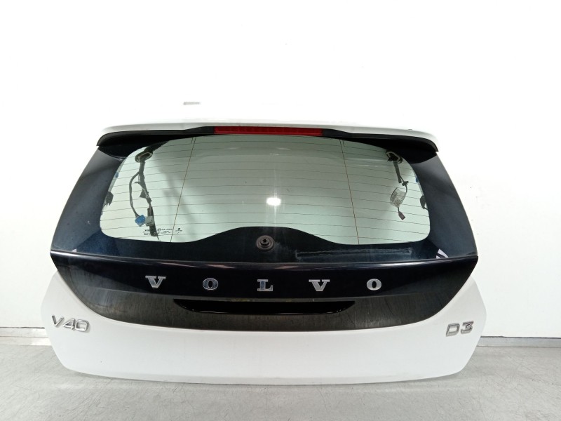 Recambio de porton trasero para volvo v40 cross country plus referencia OEM IAM   