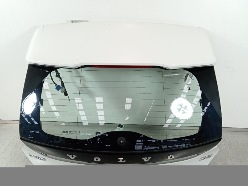 Recambio de porton trasero para volvo v40 cross country plus referencia OEM IAM   