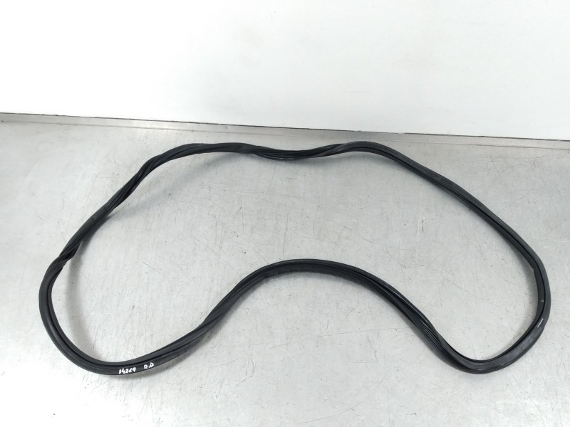 Recambio de gomas contorno puerta para audi q5 (fyb, fyg) 35 tdi quattro referencia OEM IAM 80A831721B  