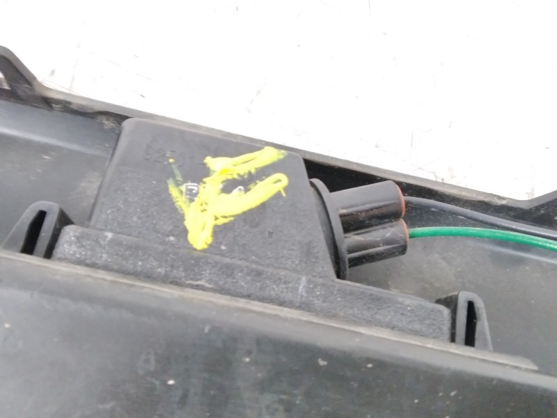 Recambio de moldura para kia picanto iii (ja) 1.0 lpg referencia OEM IAM 86695G6030  