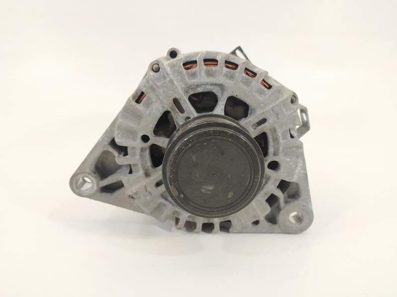 ALTERNADOR 373002A850 2611067 