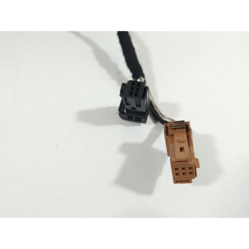 Recambio de retrovisor izquierdo para peugeot 208 i (ca_, cc_) 1.2 vti 82 referencia OEM IAM 1607511380  