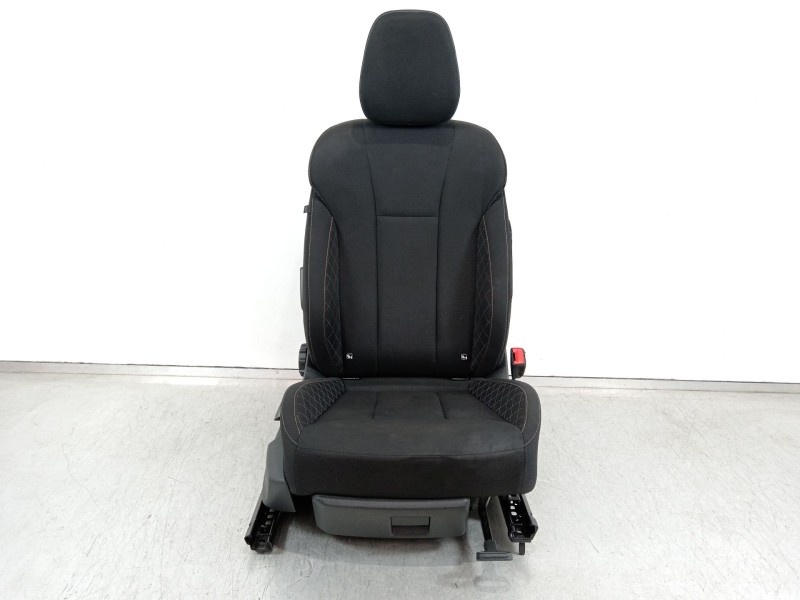 Recambio de asiento delantero derecho para skoda scala (nw1) 1.6 tdi referencia OEM IAM 5WA881106D  