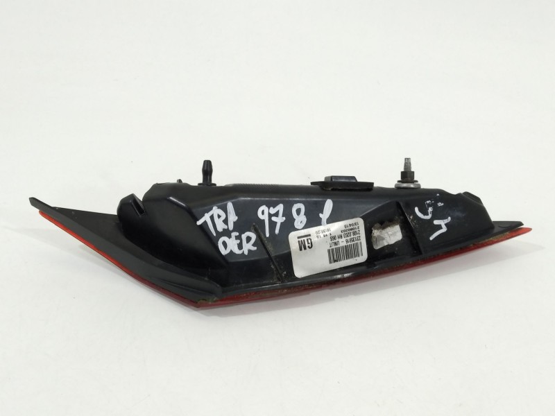 Recambio de piloto trasero derecho en porton para opel insignia berlina excellence referencia OEM IAM 23135916  21080203